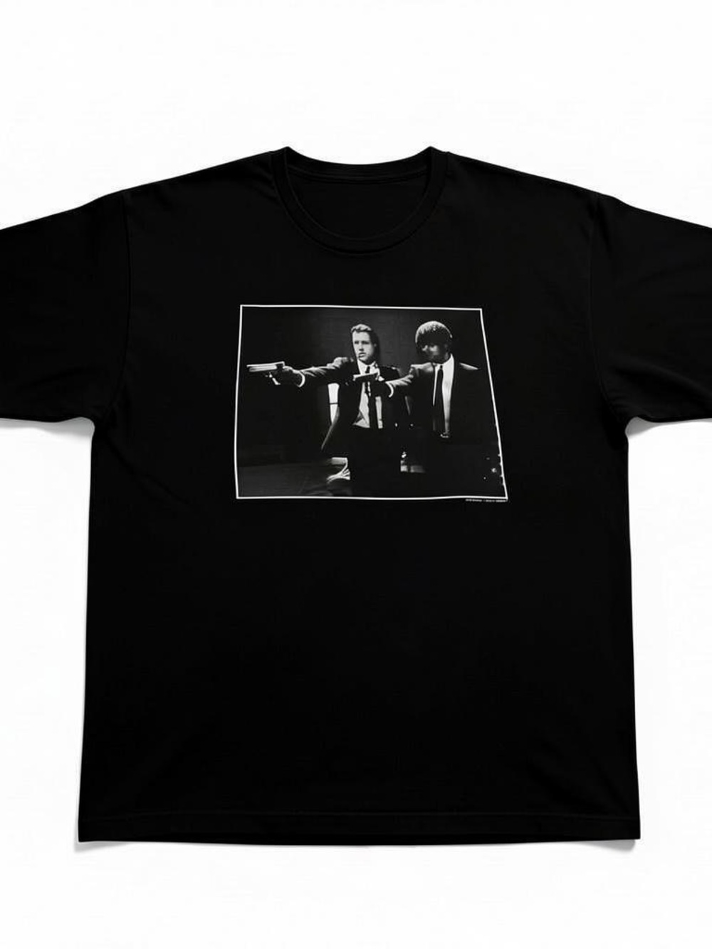“PULP FICTION”Graphic Crewneck T-Shirt ((Excellent))